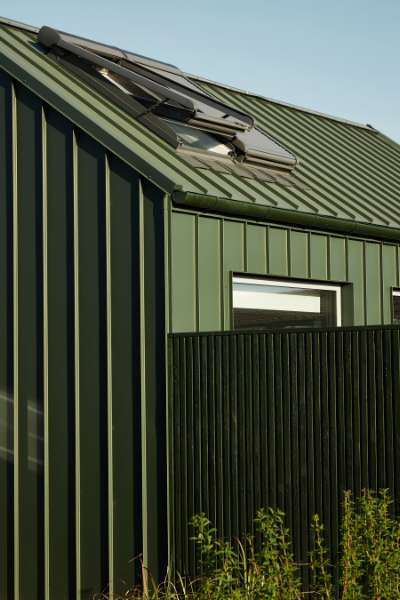 What PUR-fect allotment house with attractive steel profiles, Gladsaxe Møllevej 75, 2860 Søborg